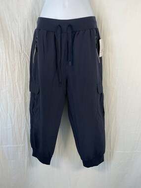 Special Magic Women's Lightweight/Quick Dry Cargo Jogger Capris Sz M